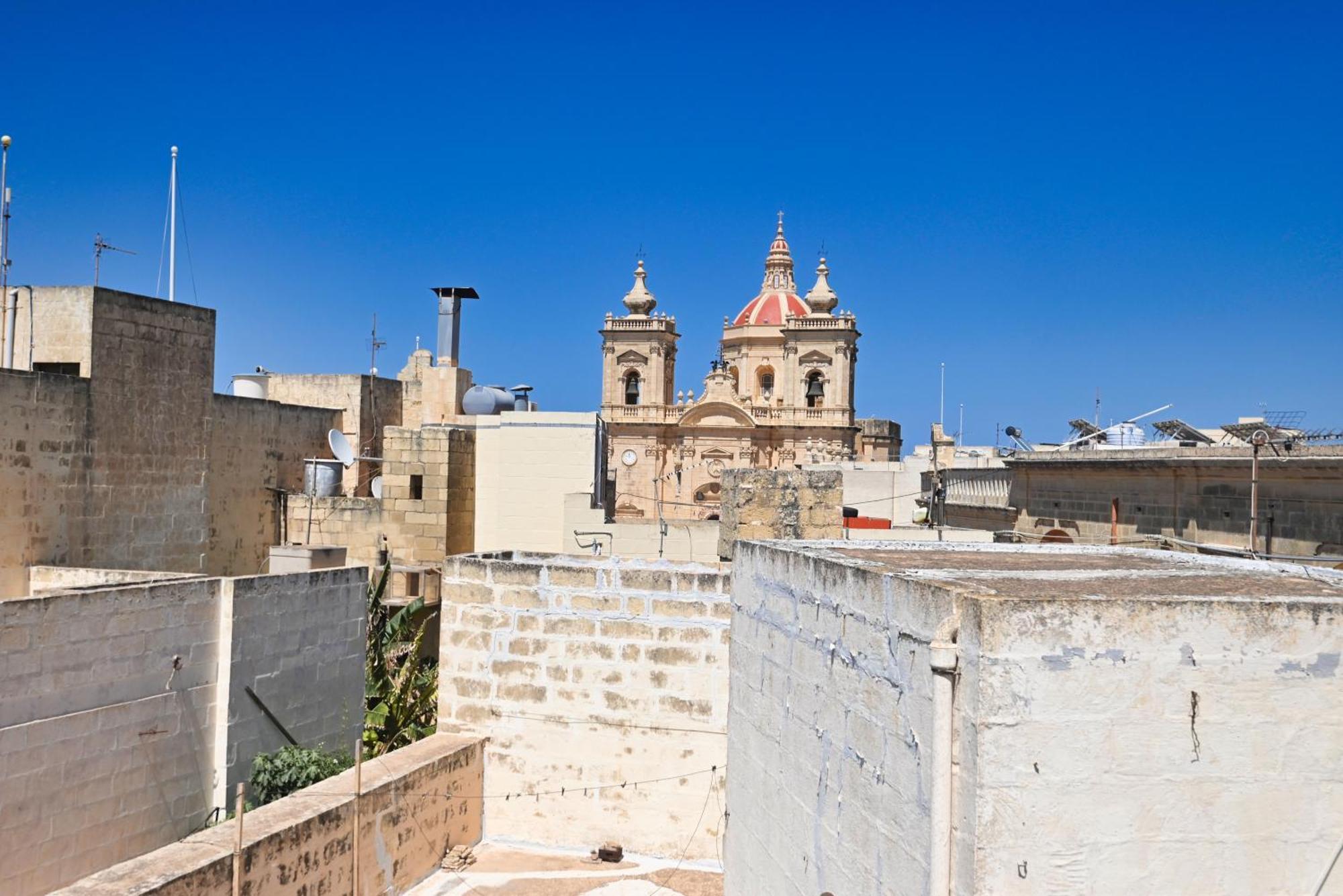 The Cloisters Bed And Breakfast Xagħra Dış mekan fotoğraf