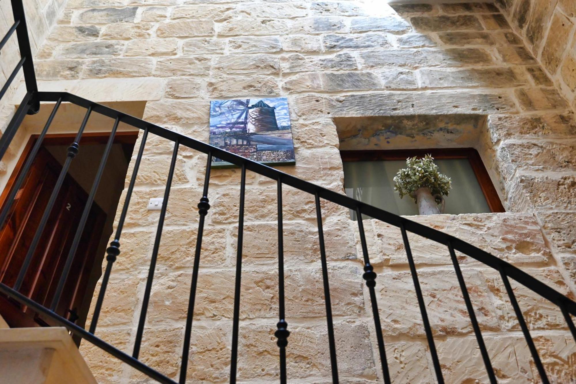 The Cloisters Bed And Breakfast Xagħra Dış mekan fotoğraf