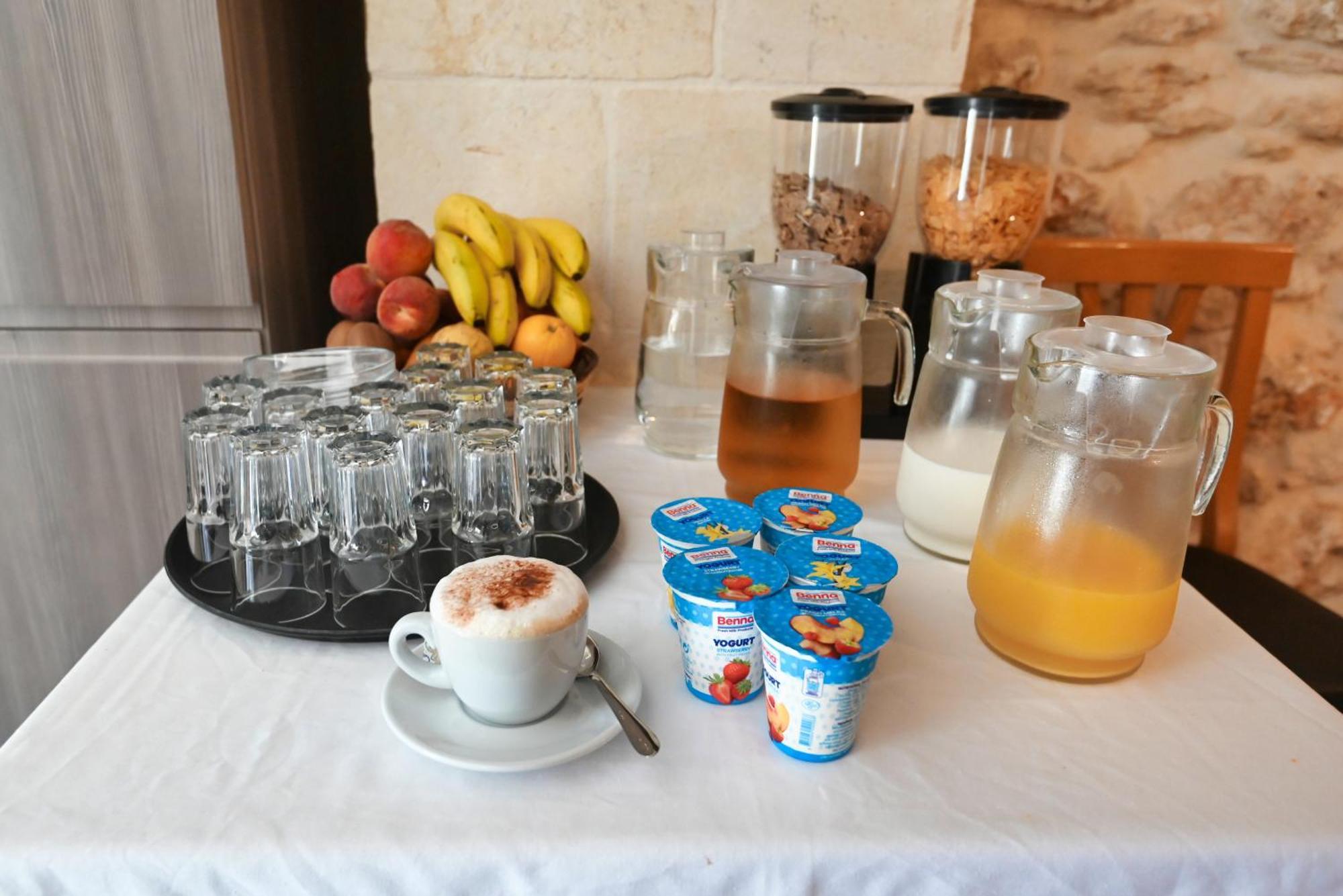 The Cloisters Bed And Breakfast Xagħra Dış mekan fotoğraf